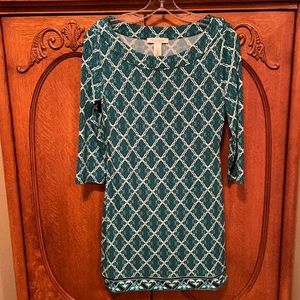 White House Black Market tunic top EUC